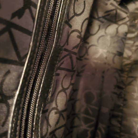 Calvin Klein Tote ,New - Picture 8 of 8